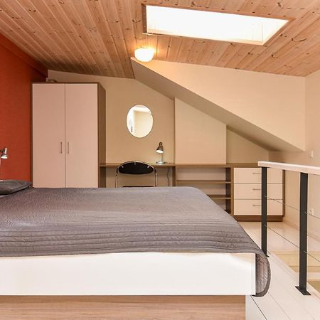 Grey Red Apartments Паланга Экстерьер фото