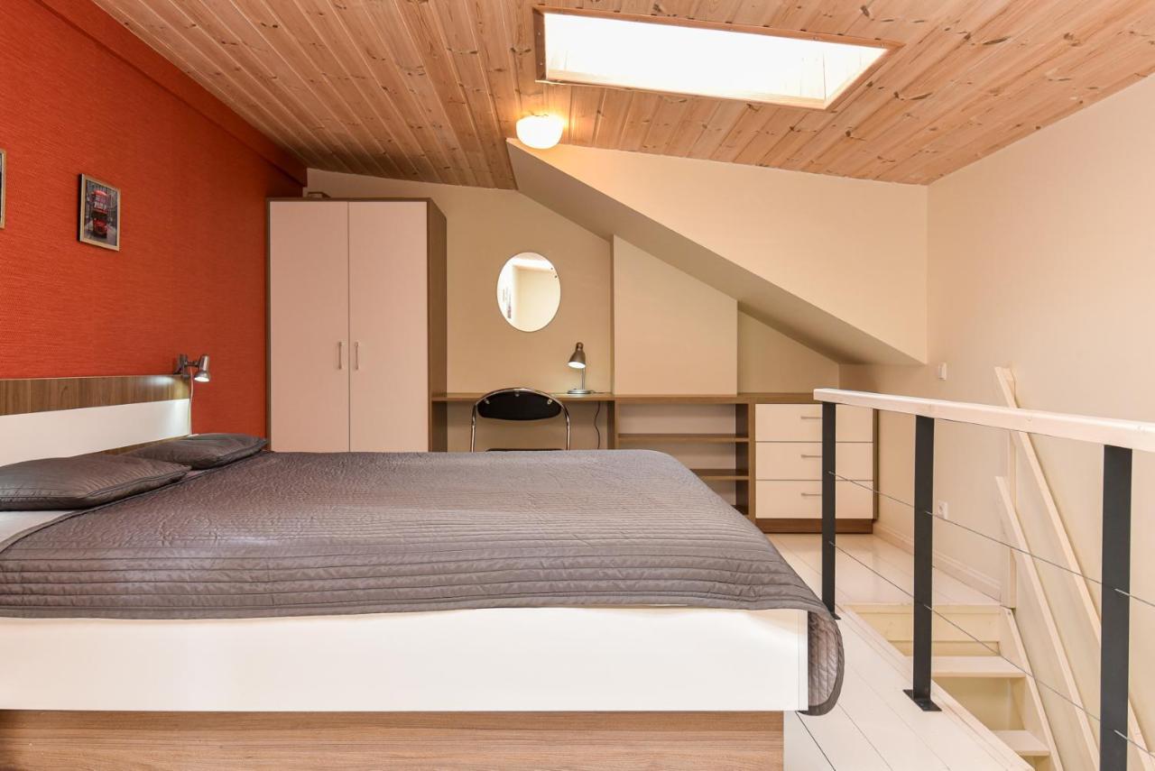 Grey Red Apartments Паланга Экстерьер фото